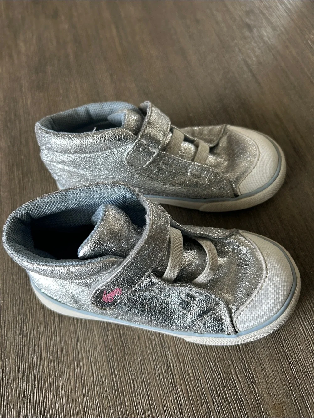 see Kai run Drew Silver, Gently Used, Size 9.